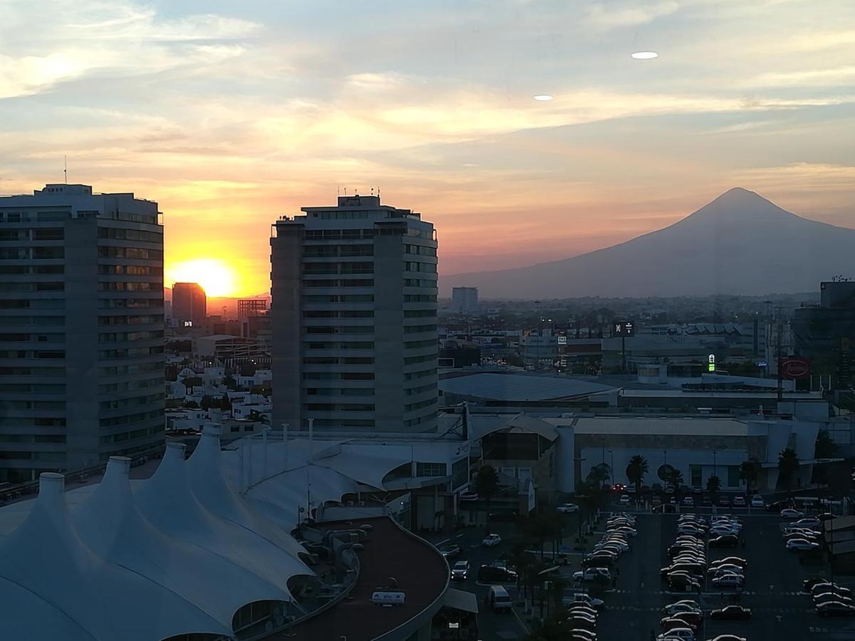 La Quinta By Wyndham Puebla Palmas Angelopolis Hotel Esterno foto