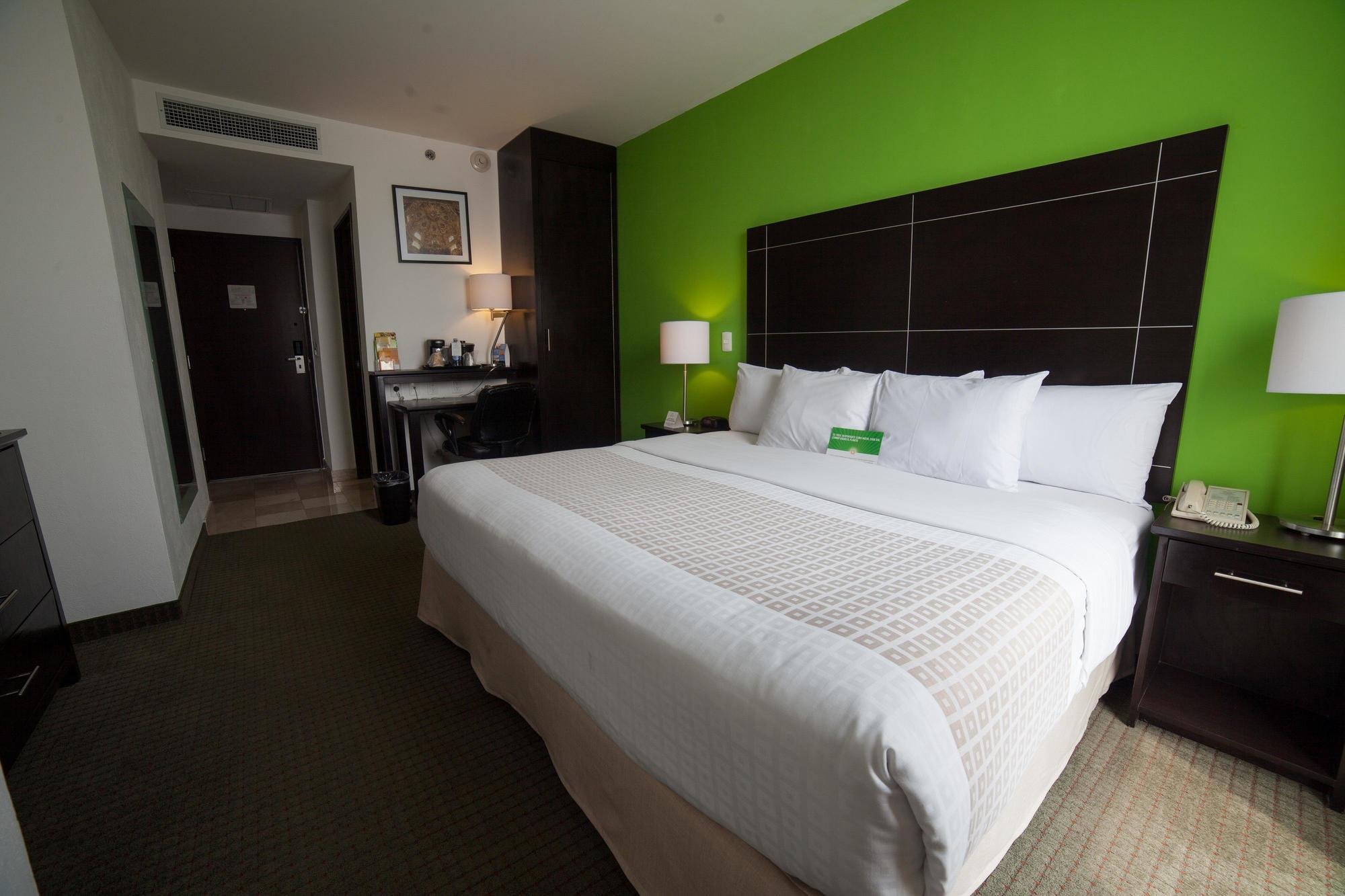 Hotel La Quinta By Wyndham Puebla Palmas Angelopolis Esterno foto