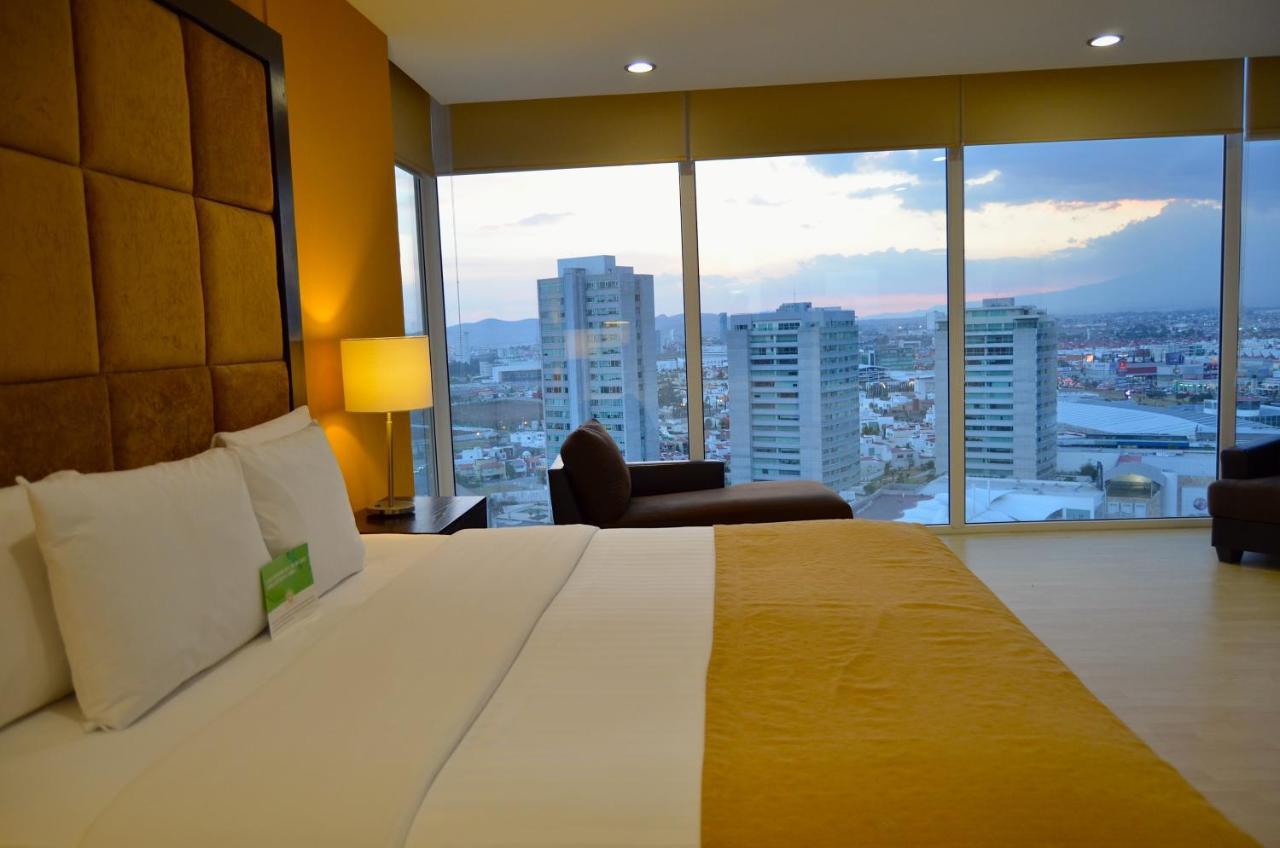 Hotel La Quinta By Wyndham Puebla Palmas Angelopolis Esterno foto