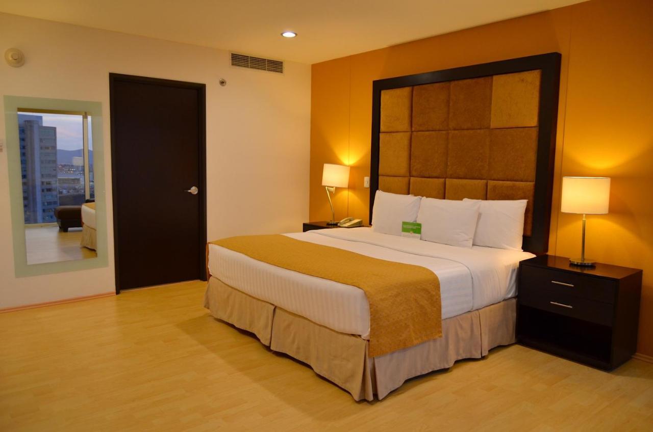 Hotel La Quinta By Wyndham Puebla Palmas Angelopolis Esterno foto